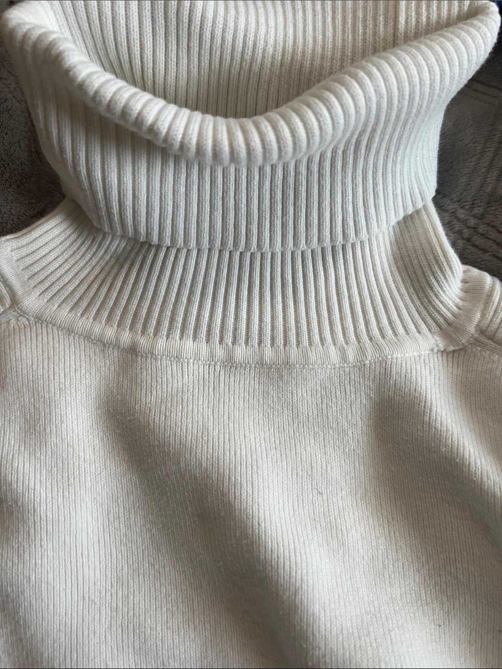 Valerie Stevens casual medium cotton blend turtleneck sweater w/ribbing details - Picture 4 of 6